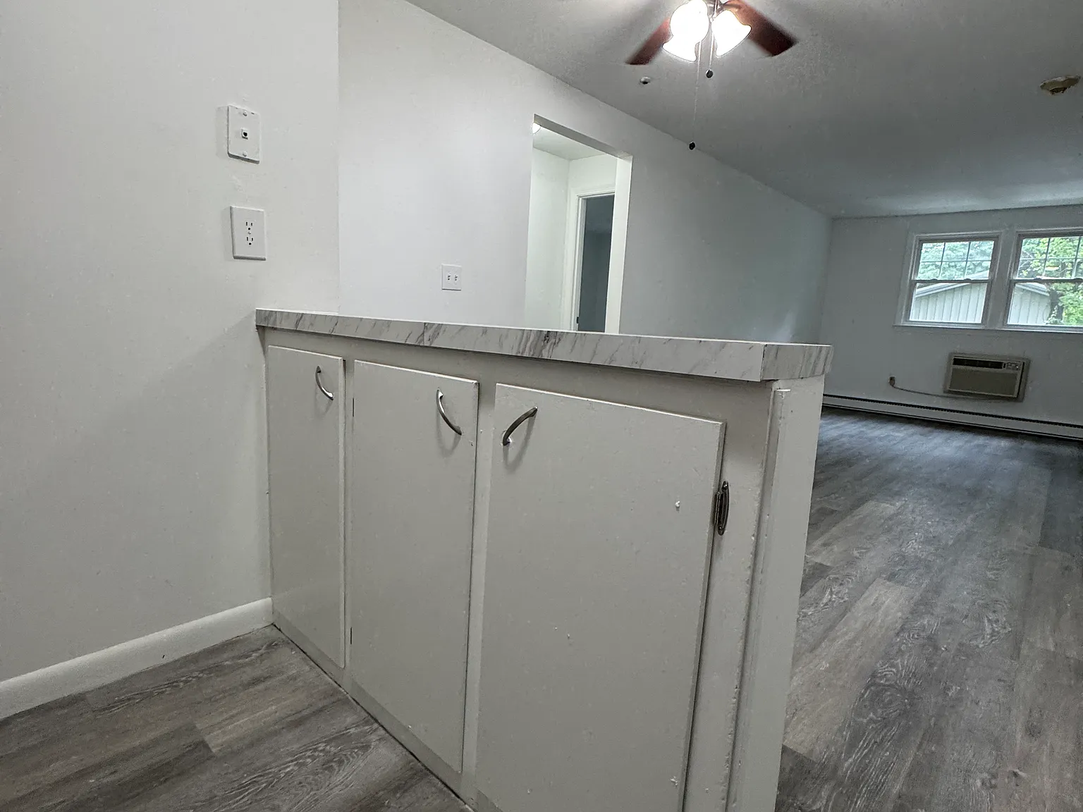 2 bed, $1,895 — Photo 3