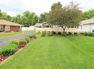 1225 Justine Dr, Kankakee, IL 60901