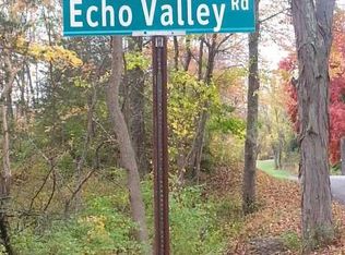 16 Echo Valley Rd, Red Hook, NY 12571