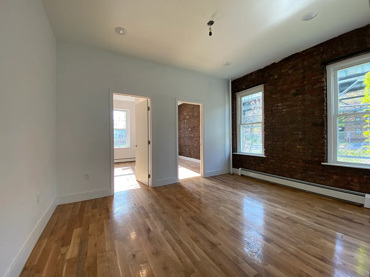 Building Photo - 383 Christopher Ave #1F