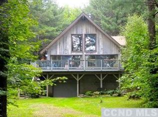 31 Pinekill Ln, Maplecrest, NY 12454