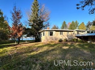41261 Half Moon Beach Rd, Chassell, MI 49916