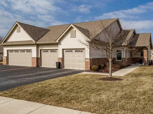 6254 White Berry Ln, Loves Park, IL 61111