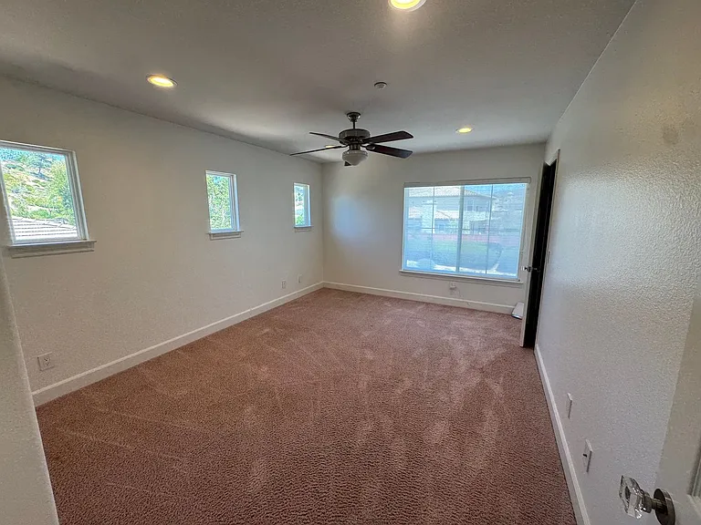 1855 Lawndale Rd — Photo 27