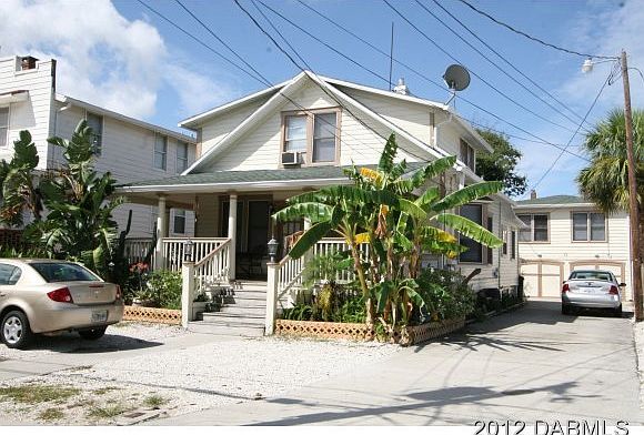 1st image of 30 S Oleander Ave
