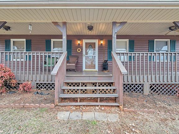 2nd image of 355 Dillards Hill Rd