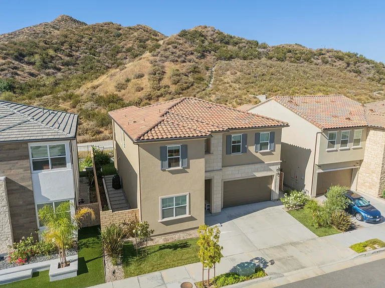19212 Blackthorn Dr — Photo 66