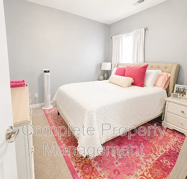 109 Oxmoor Place Cir — Photo 7