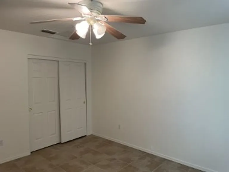711 Delta Dr — Photo 13