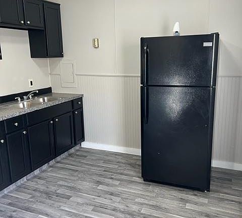 3rd image of 147 S Van Buren Ave APT 3