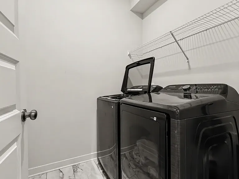 2439 Williams Ridge Dr — Photo 22