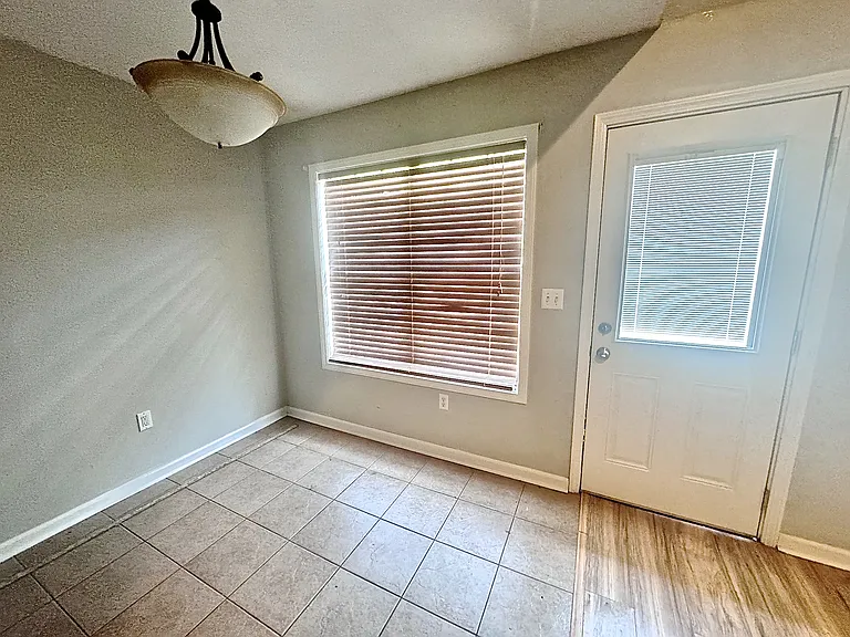 5502 Caribbean Pl — Photo 6