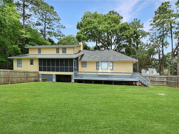 2nd image of 87 Marsh Oak Dr