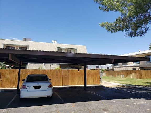 3rd image of 6050 W Townley Ave