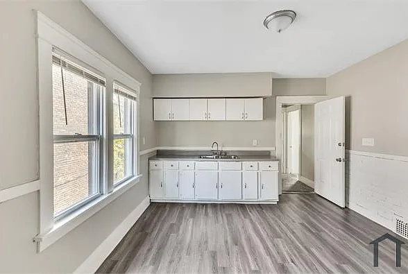 3 bed, $1,400 — Photo 3
