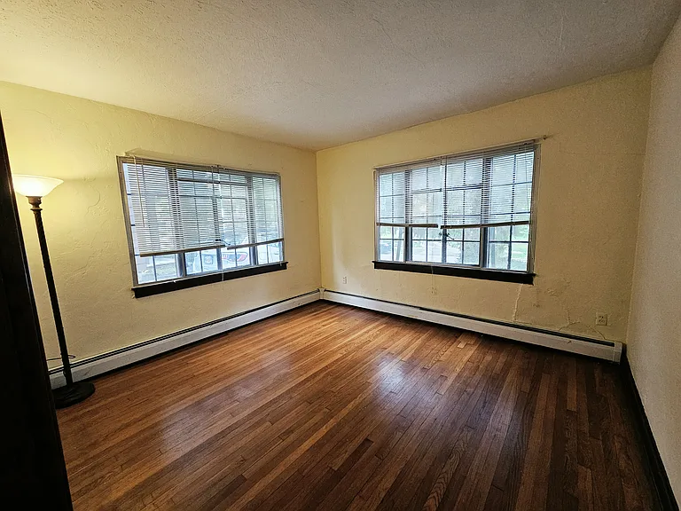 18313 Newell Rd #DWN — Photo 5