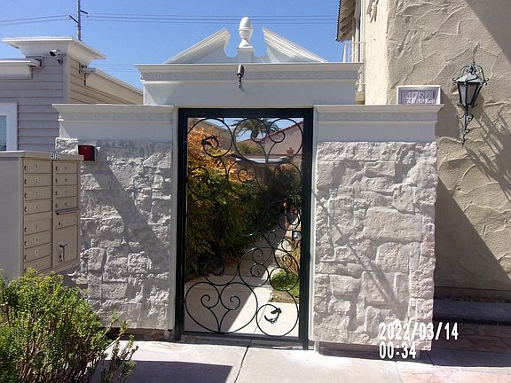 5th image of 4732 Kansas St APT 6