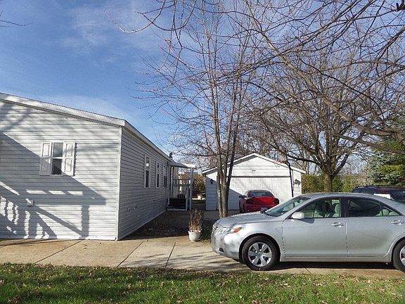 2nd image of 3401 June St