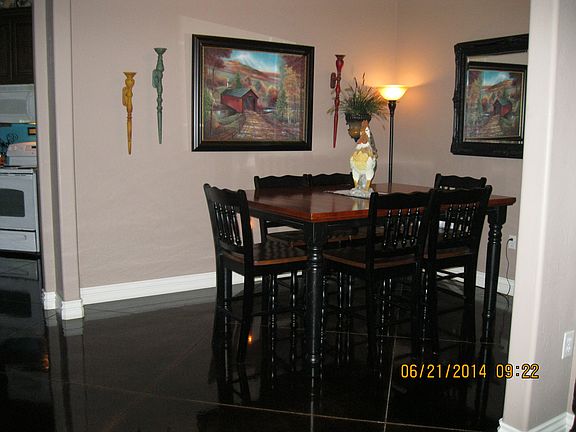 5th image of 79 Woodlands Dr