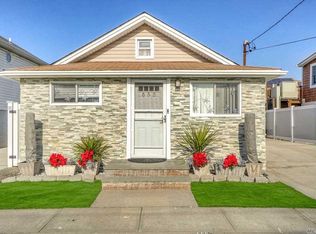 655 Lincoln St, Baldwin, NY 11510