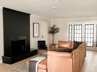 105 Paddock Trl, Peachtree City, GA