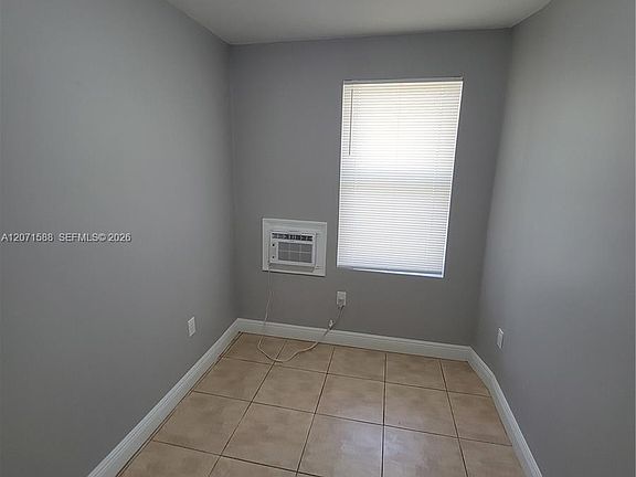 3rd image of 1740 NW 1st Pl APT 3