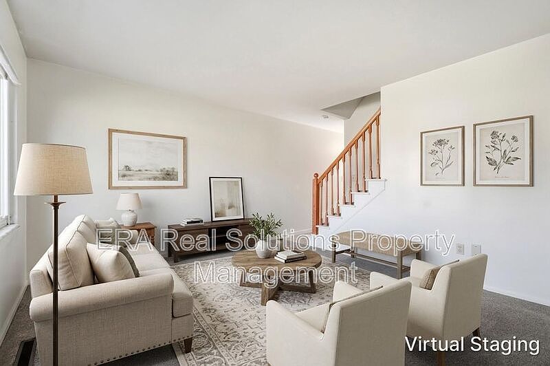 1st image of 1136 McCarley Dr E