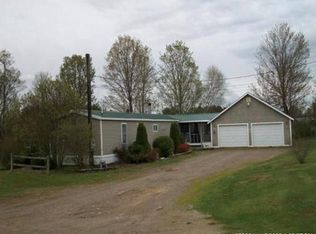 551 Kenduskeag Levant Rd, Kenduskeag, ME 04450