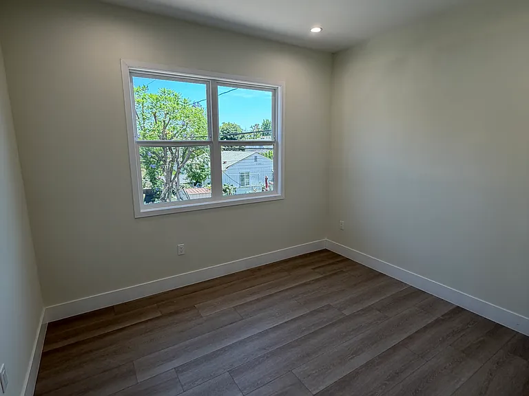 2708 Birch St #2710B — Photo 13