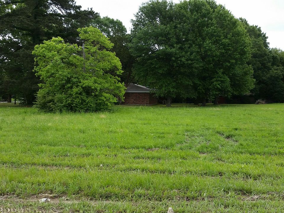 2nd image of 1409 8th St