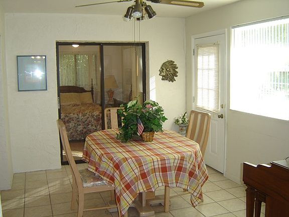 5th image of 32 Blairsville Dr