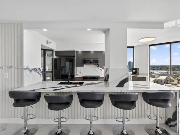 1000 Island Blvd #1710, Aventura, FL 33160