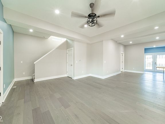 4th image of 616 N Anderson St