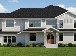 904 19th Ave NW, Edmonton, AB T6T2K8