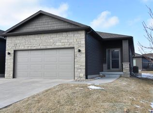 3768 Chileno Dr, Lincoln, NE 68516
