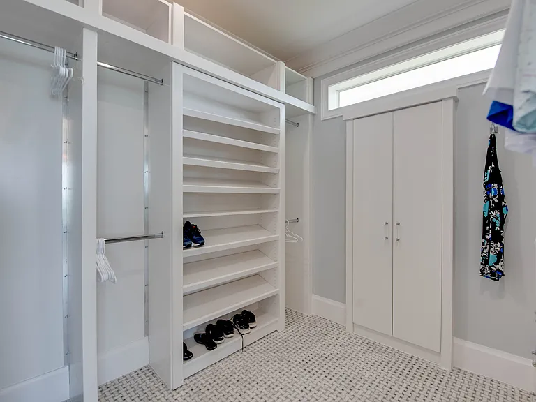 528 Bay Shore Dr — Photo 38