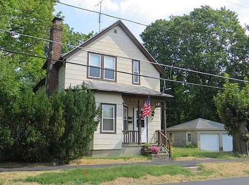 1st image of 65 Burnett St