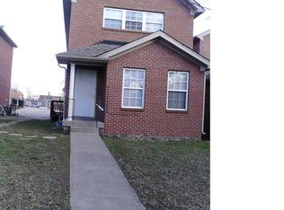 1405 Standard Village Cir, Louisville, KY 40210