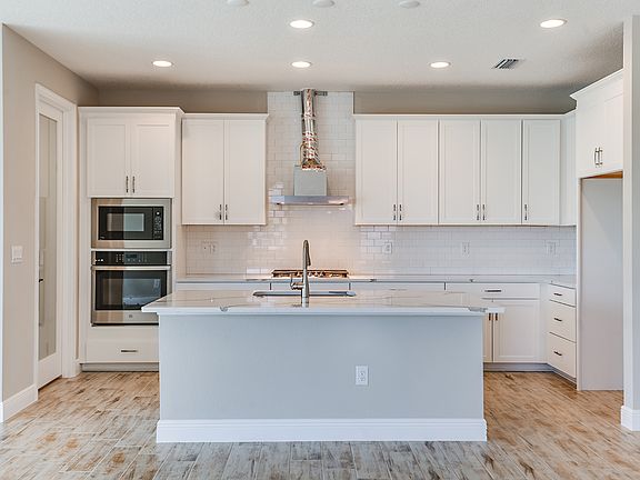 Sandpiper Coastal White Design Collection Interior