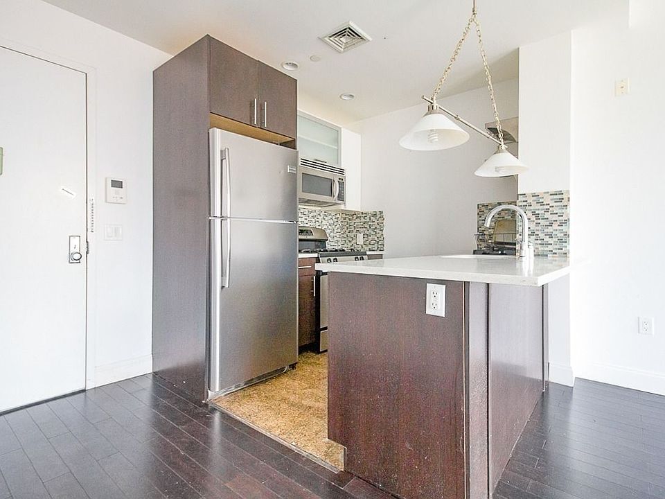 1st image of 80 Lexington Ave #301FFX