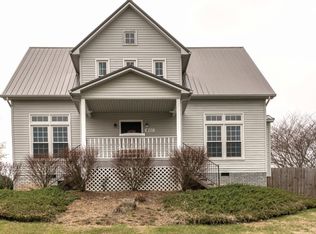 401 Millwood Dr, Johnson City, TN 37615