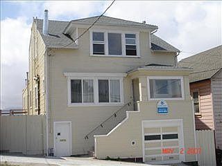 1st image of 1453 Newcomb Ave
