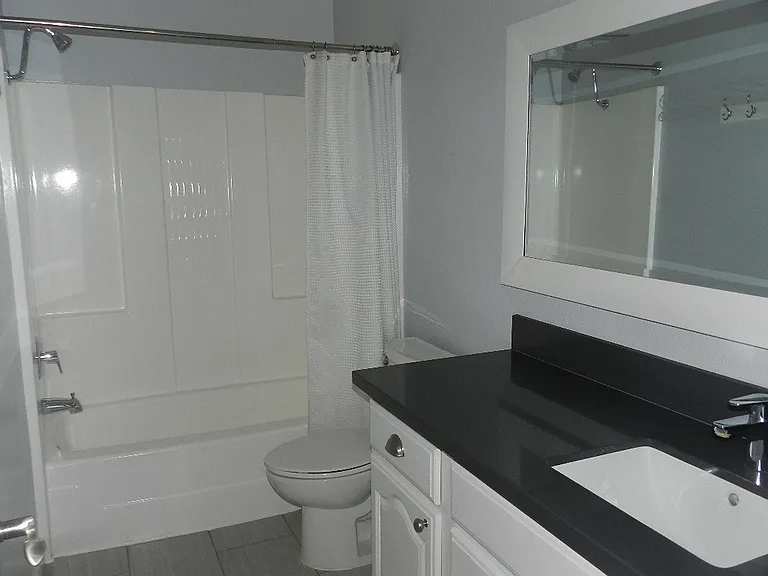 25261 Arcadian Ave — Photo 14