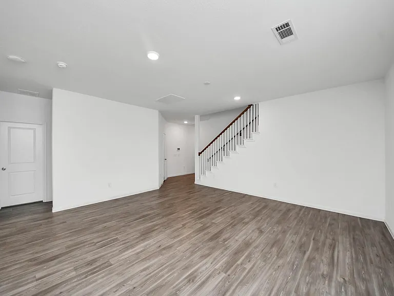 1325 Grass Bend Dr — Photo 14
