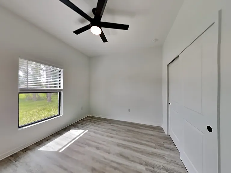 1322 Rio De Janeiro Ave — Photo 14