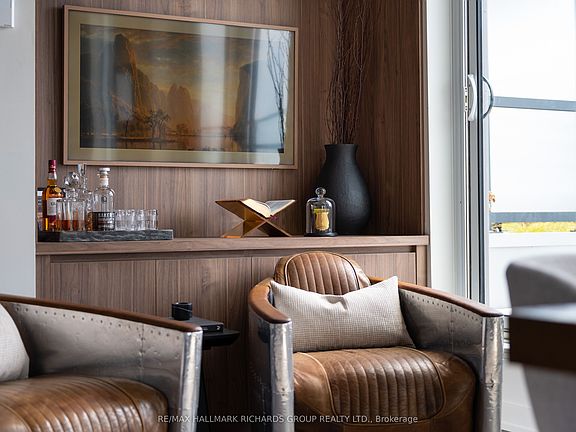 3rd image of 1161 Kingston Rd #Penthouse 701