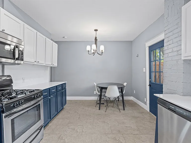 301 S Edgefield Ave — Photo 25