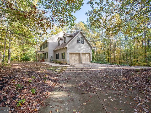 4th image of 10553 Eisenhower Dr