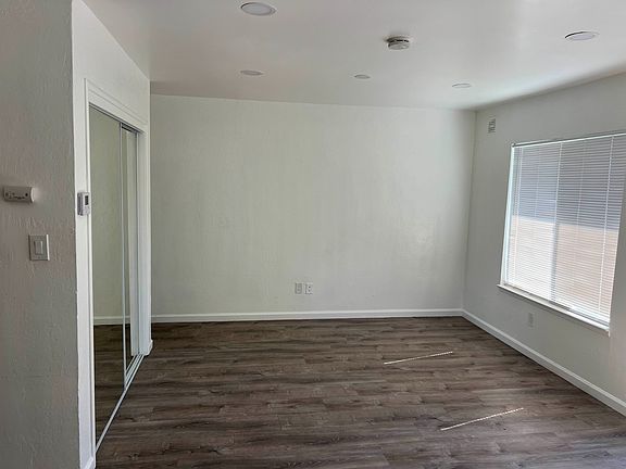 3rd image of 1108 Chestnut St APT 4