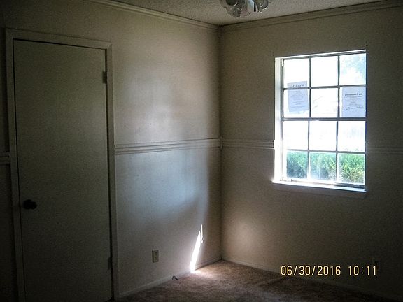 5th image of 1553 Clayton St